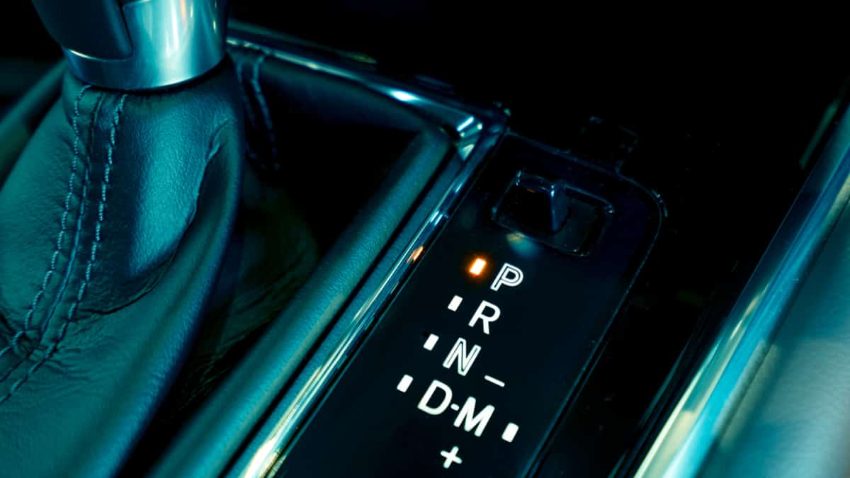 علت گیر کردن دنده در پارک